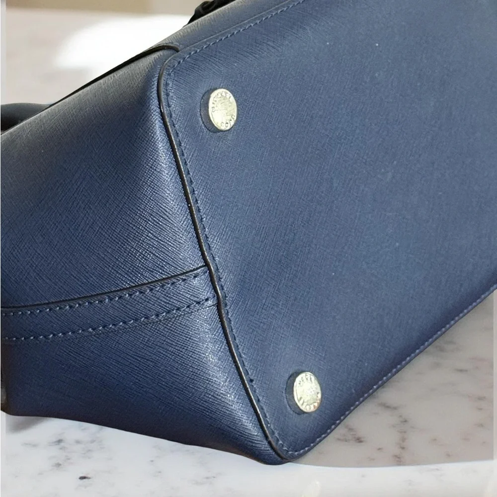 Authentic Michael Kors Blue Greenwich Saffiano Leather Satchel Crossbody Handbag